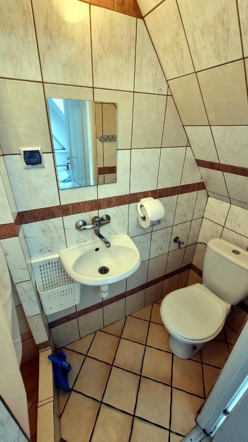 Osrodek Beata / Fiord Bed & Breakfast สโมลจินสกีลาส ภายนอก รูปภาพ